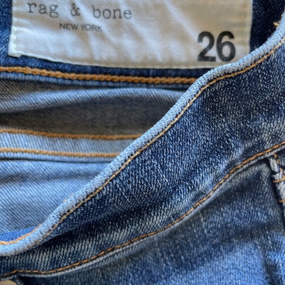 rag & bone CATE STEP HEM SKINNY ANKLE Mid-Rise Jeans In HAMPTON Chewed Hem Sz 26 - Picture 10 of 11